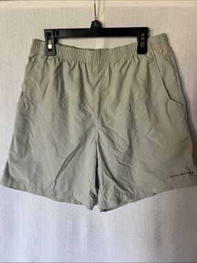 Columbia Kids Omni-Shade Shorts in Light Gray